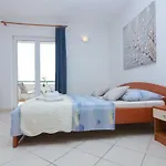 Tea Apartman Primosten